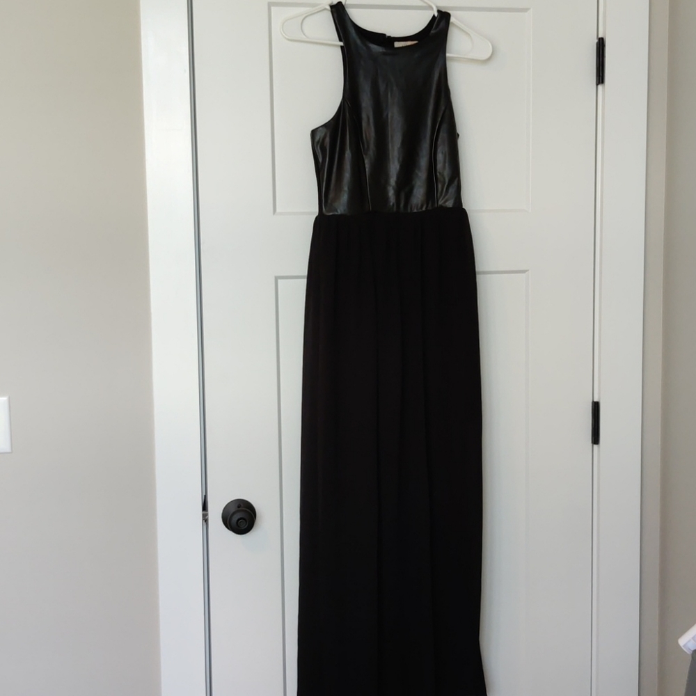 Black maxi